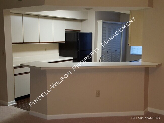 Foto del edificio - Stonehenge Townhome