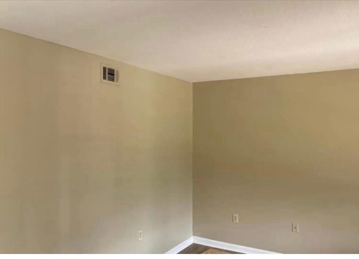 Foto del edificio - 3 Bed 1 Bath House for Rent