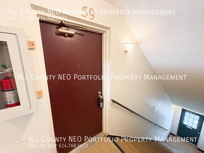 Foto del edificio - 1015 S Court St