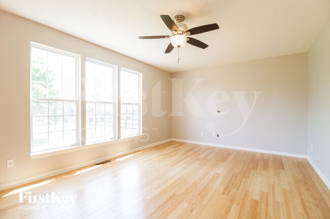 Foto del edificio - 4734 Turfway Trail