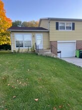 Building Photo - 805 E South St