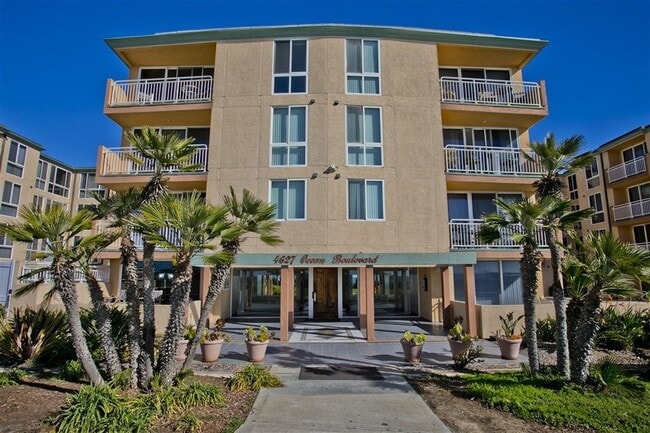 Building Photo - 4627 Ocean Blvd
