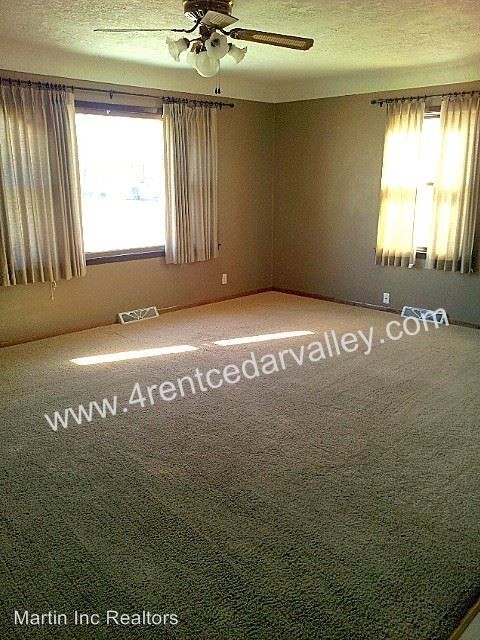 Foto del edificio - 3 br, 1.5 bath House - 249 Marie Ave