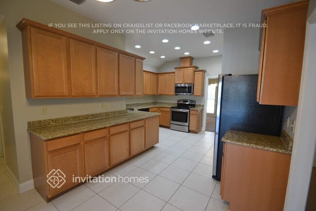 Building Photo - 119 Elderberry Ln