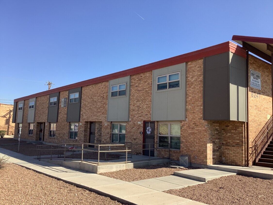 Alvarez Apartments 8247 N Loop Dr El Paso, TX Apartments for Rent