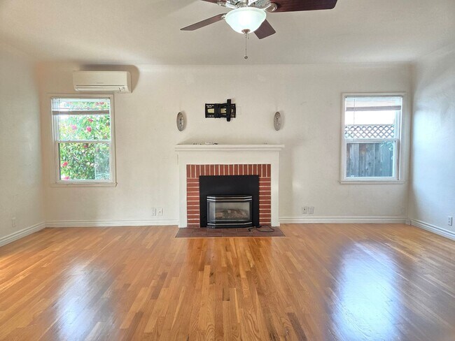 Foto del edificio - Raymond