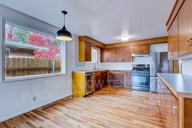 Foto del edificio - 2032 N 24th St