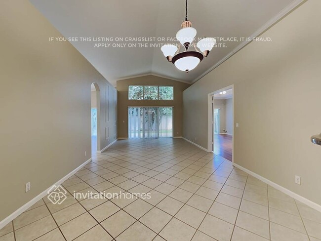Foto del edificio - 7613 Colony Lake Dr