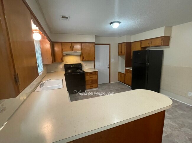 Foto del edificio - 9355 E 69th St