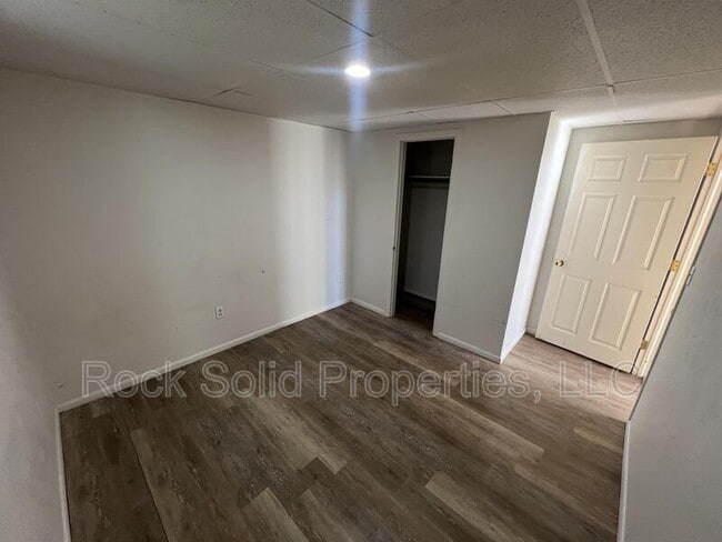 Building Photo - 2616 Ames Ave