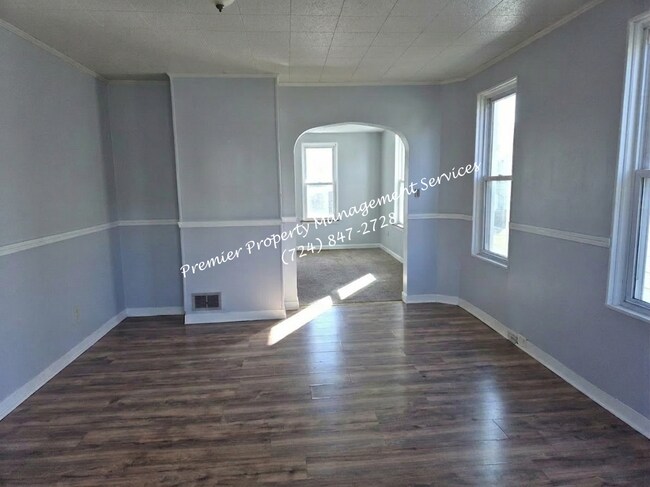 Foto del edificio - 3406 3rd Ave