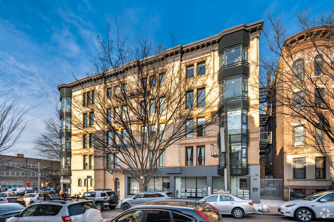 Building Photo - 501 2nd St