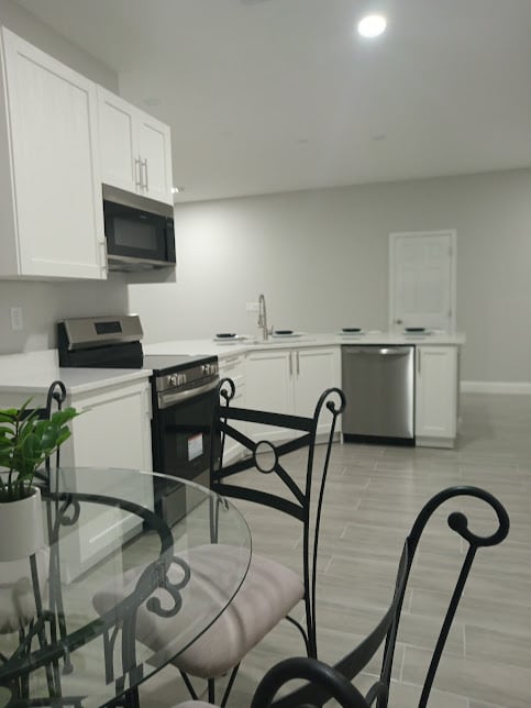 Building Photo - 1541 San Filippo Dr SE