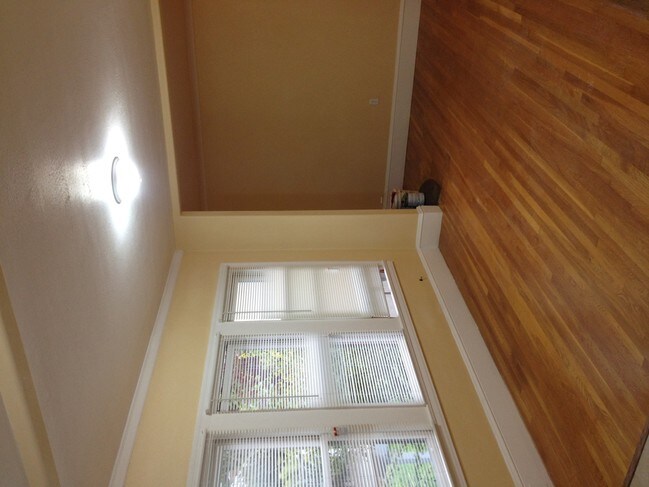 Bedroom - 1525 Arch St