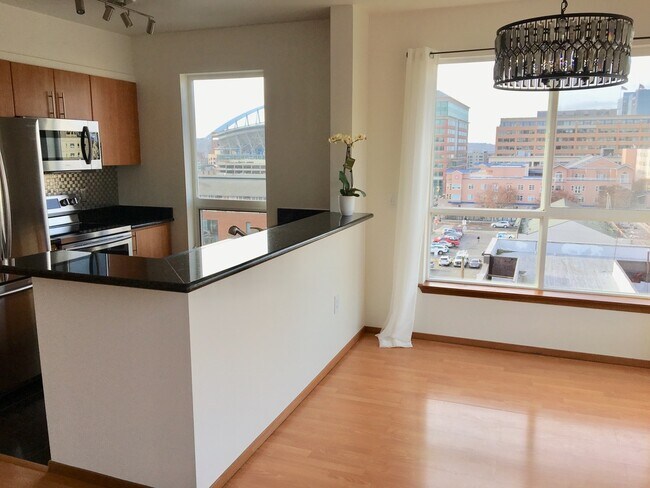 Foto del edificio - 668 S Lane St