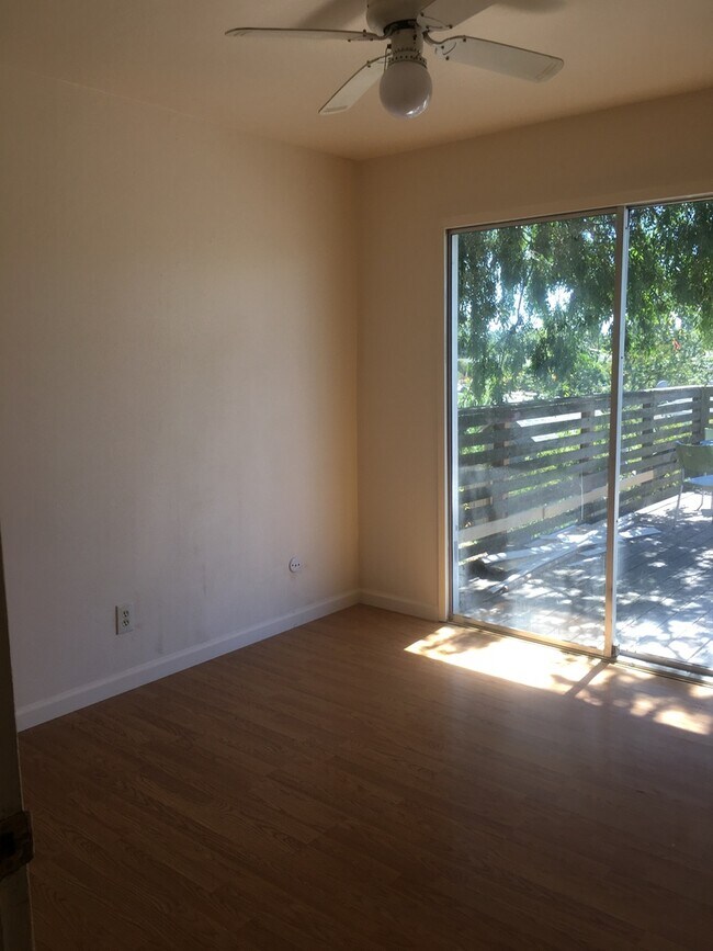 Foto del edificio - zz2576Mohawkct