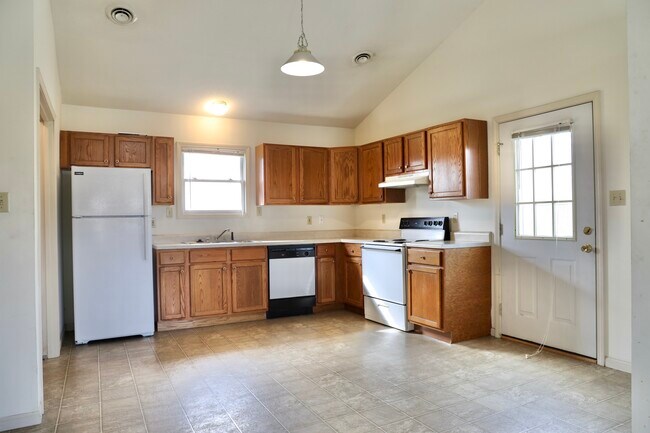 Foto del edificio - 1710 Ashwood Dr