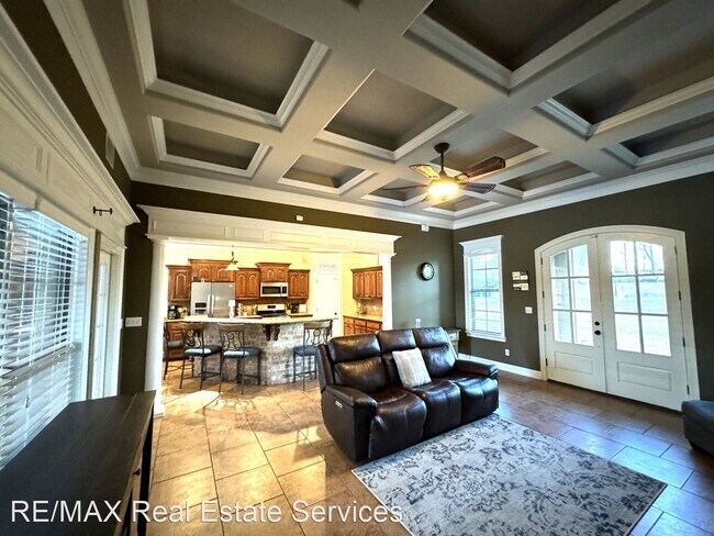 Building Photo - 4 br, 2.5 bath House - 304 Boulder