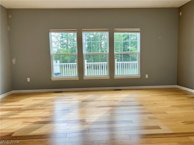 Foto del edificio - 10454 Dogwood Dr