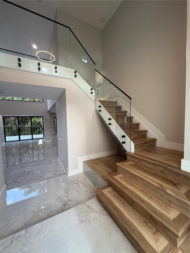 Building Photo - 4499 NW 93rd Doral Ct