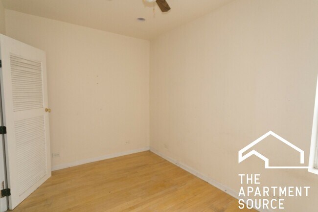 Foto del edificio - 4405 N Clark St