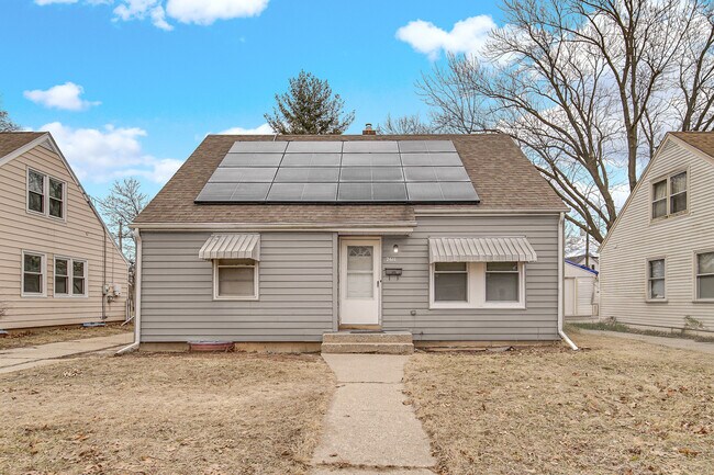 Foto del edificio - 2611 Ellen Ave