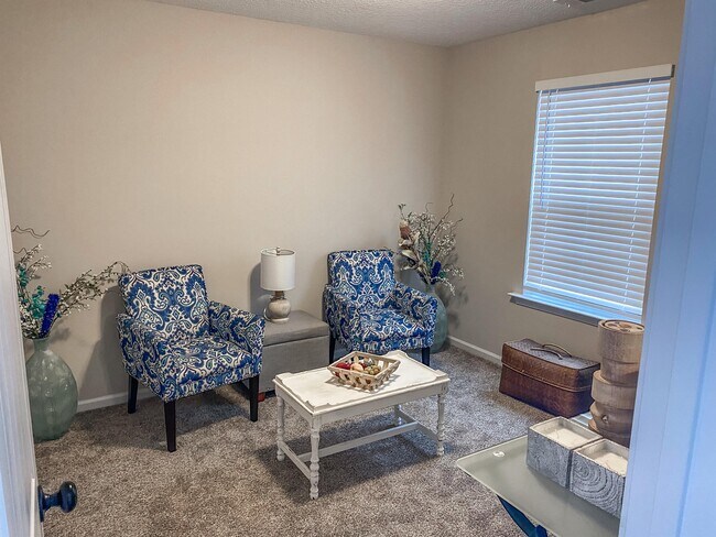 Building Photo - 524 Deerchase Ct