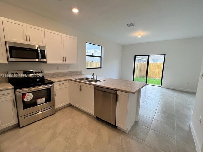 Photo - 11933 SW 244 Ln Townhome