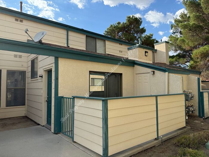 Foto principal - *** Please call us @ 661-266-1400 for info...