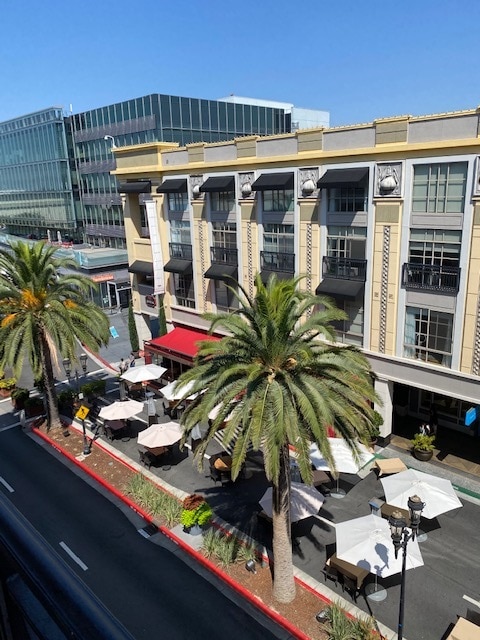 Building Photo - 333 Santana Row