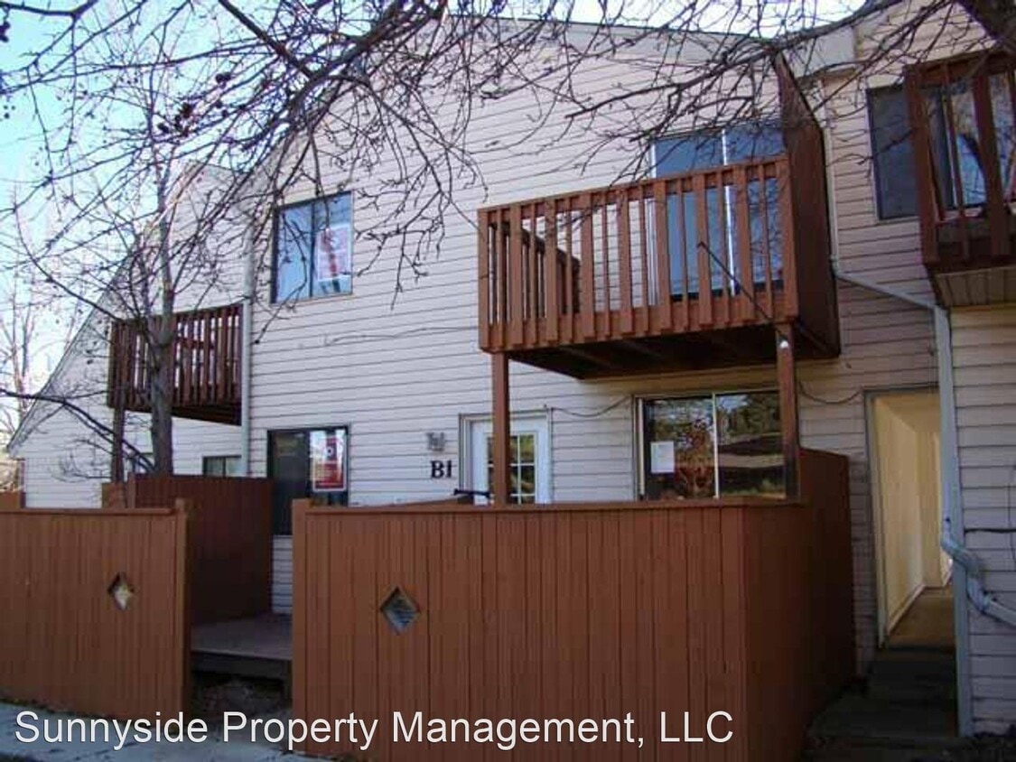 Building Photo - 3690 Iris Ave
