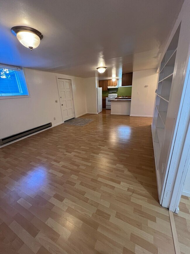 Foto del edificio - 1821 Bigelow Ave N