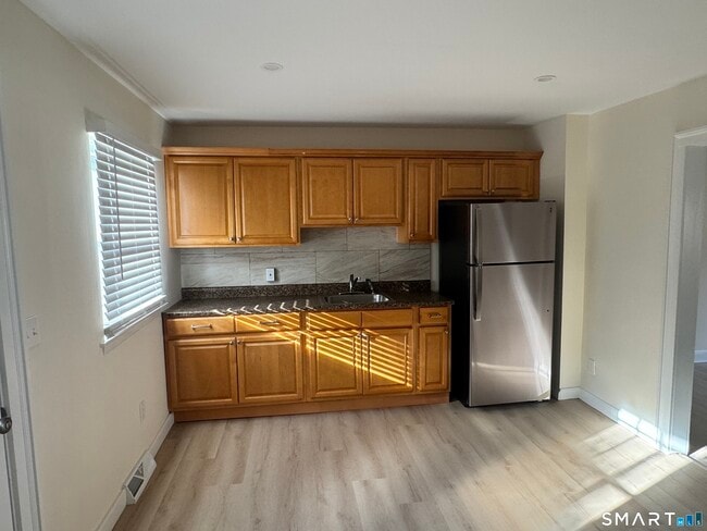 Building Photo - 75 Saltonstall Pkwy