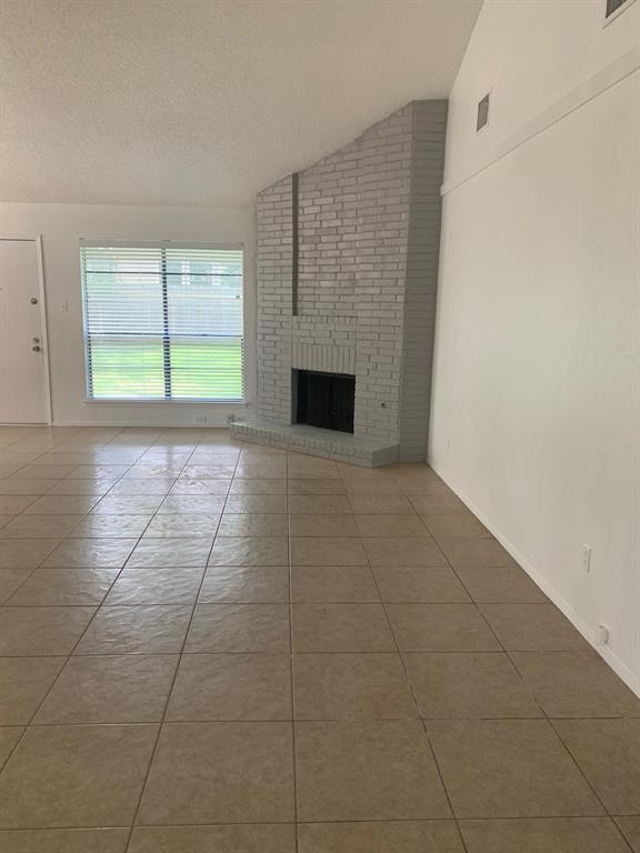 Building Photo - 12810 Poquoson Dr