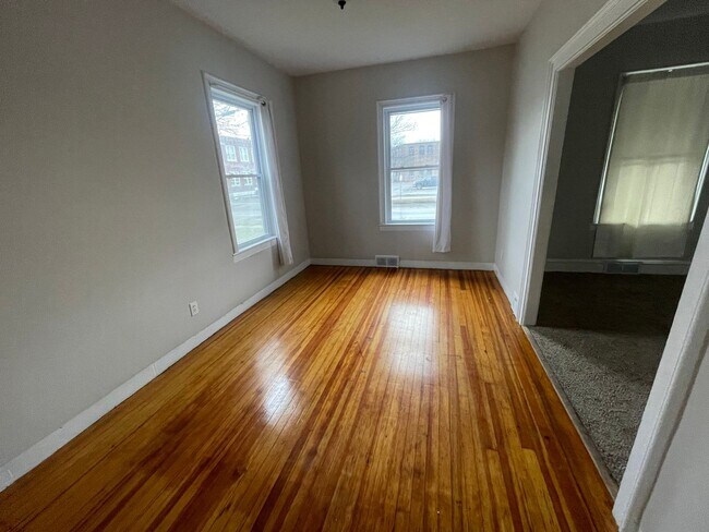 Foto del edificio - 3 Bedroom Single-Family House in Cortland