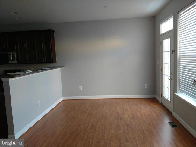 Foto del edificio - 4212 Telfair Blvd