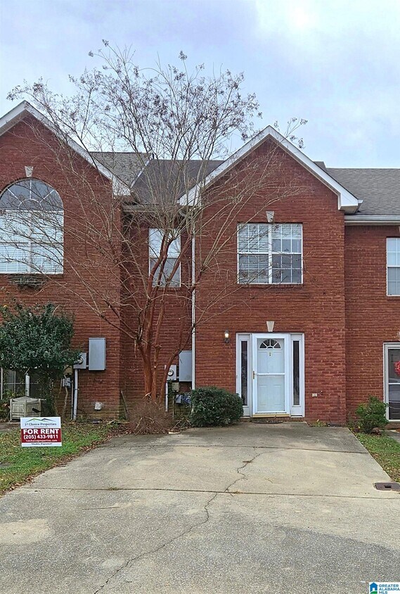 156 Rocky Ridge Dr, Helena, AL 35080 Townhome Rentals in Helena AL