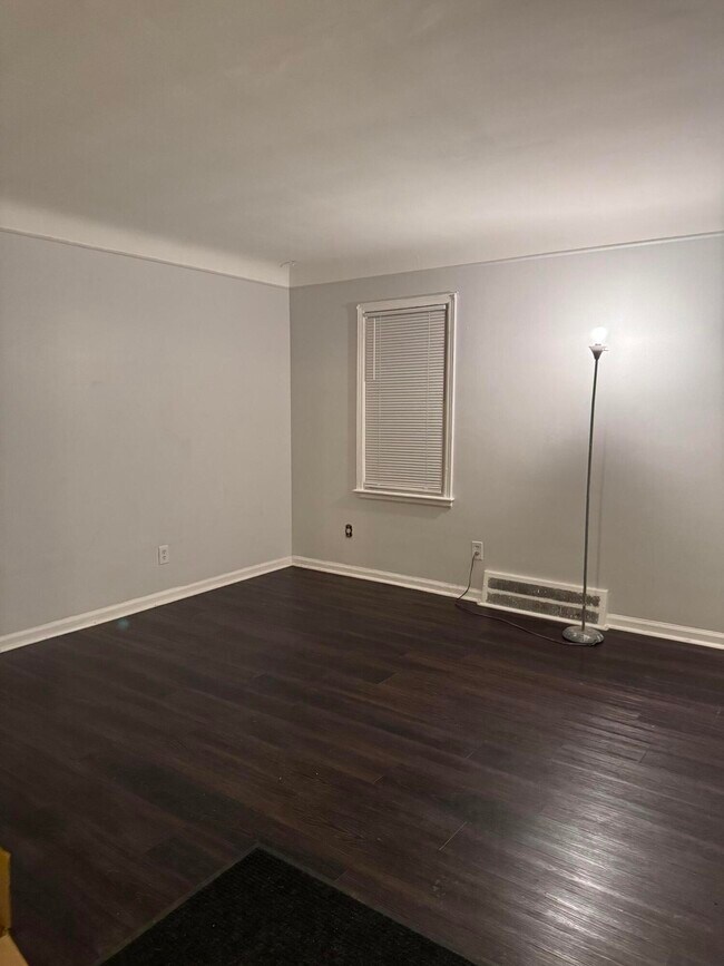 Foto del edificio - 14079 Edmore Dr