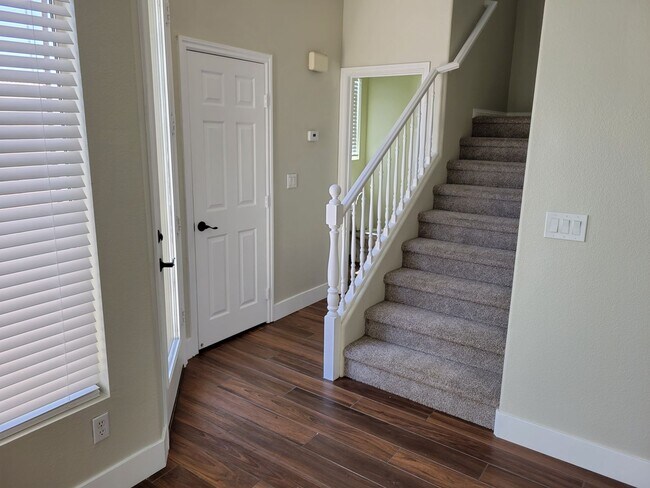 Foto del edificio - Beautiful SW home Annual Ridge