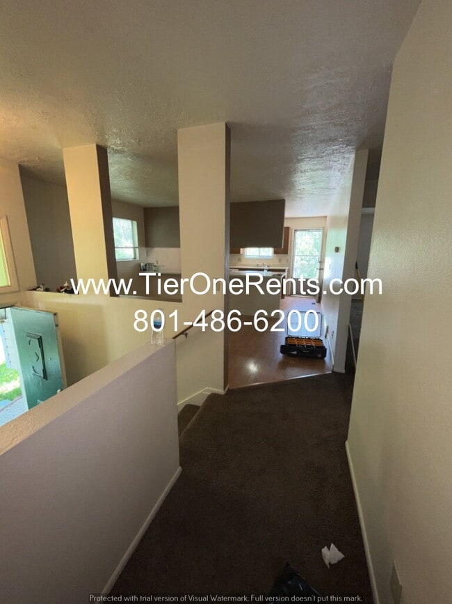 Building Photo - NO DEPOSIT option available for qualified renters!