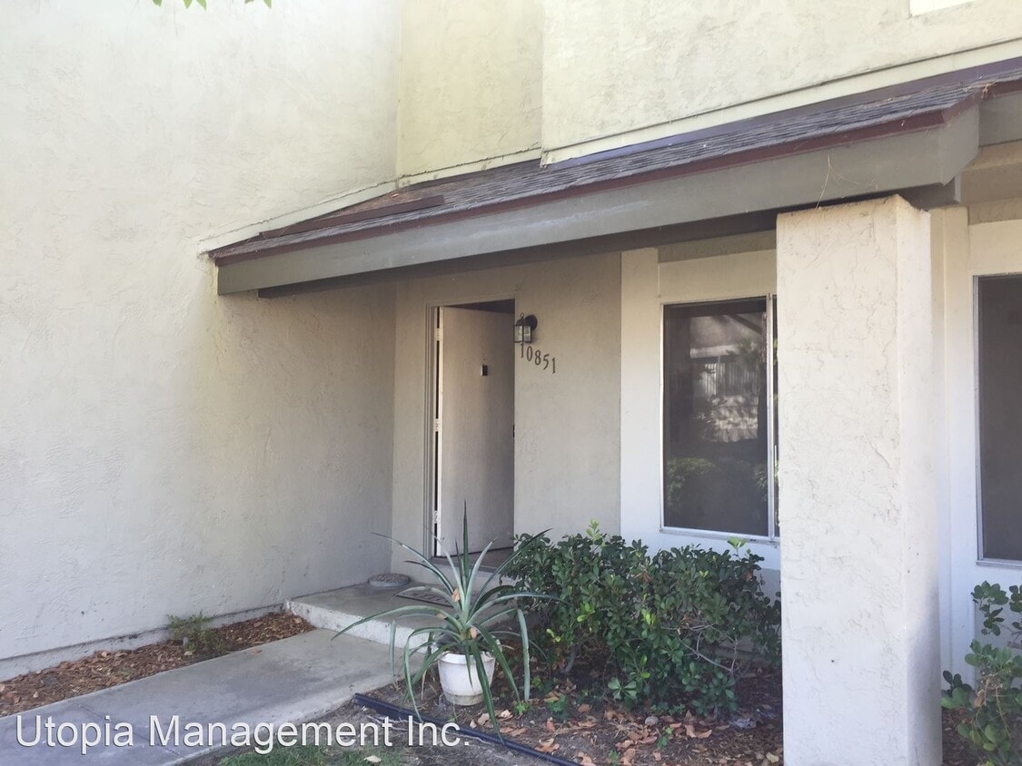Building Photo - 4 br, 2.5 bath House - 10851 Carbet Place