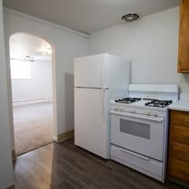 Foto del edificio - 101 N Duluth Ave