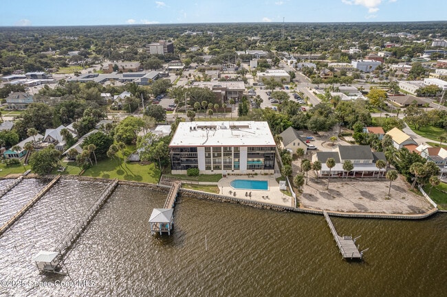 Foto del edificio - 525 Indian River Ave