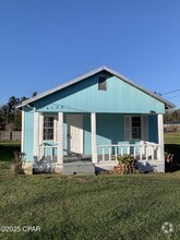 Building Photo - 4138 Herring Ave