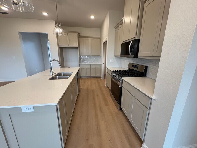 Foto del edificio - 368 Mary Cir