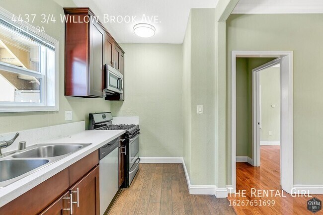 Foto del edificio - 4519 3/4-4434 Willow Brook Ave