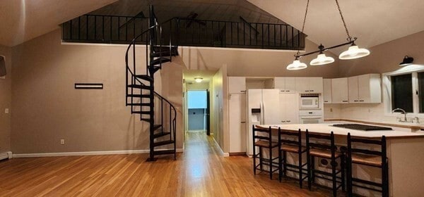 Foto del edificio - 194 Rockdale Ave