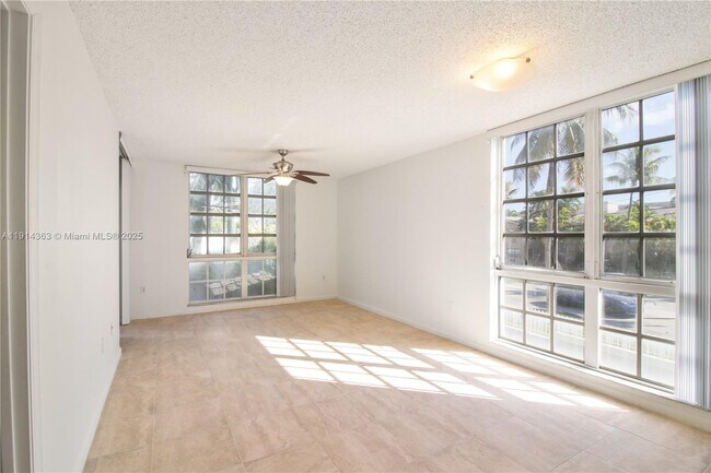 Building Photo - 1280 S Alhambra Cir