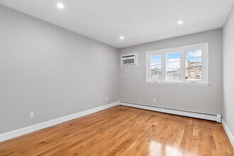 Building Photo - 29 Cambridge Ave