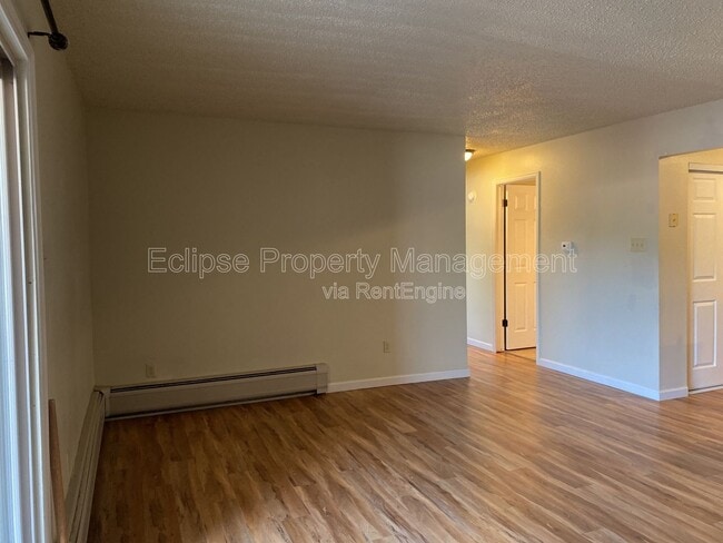 Foto del edificio - 512 Bell Ct